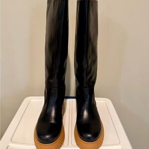 Black Knee-High Leather Boots with Chunky Tan Platform Sole